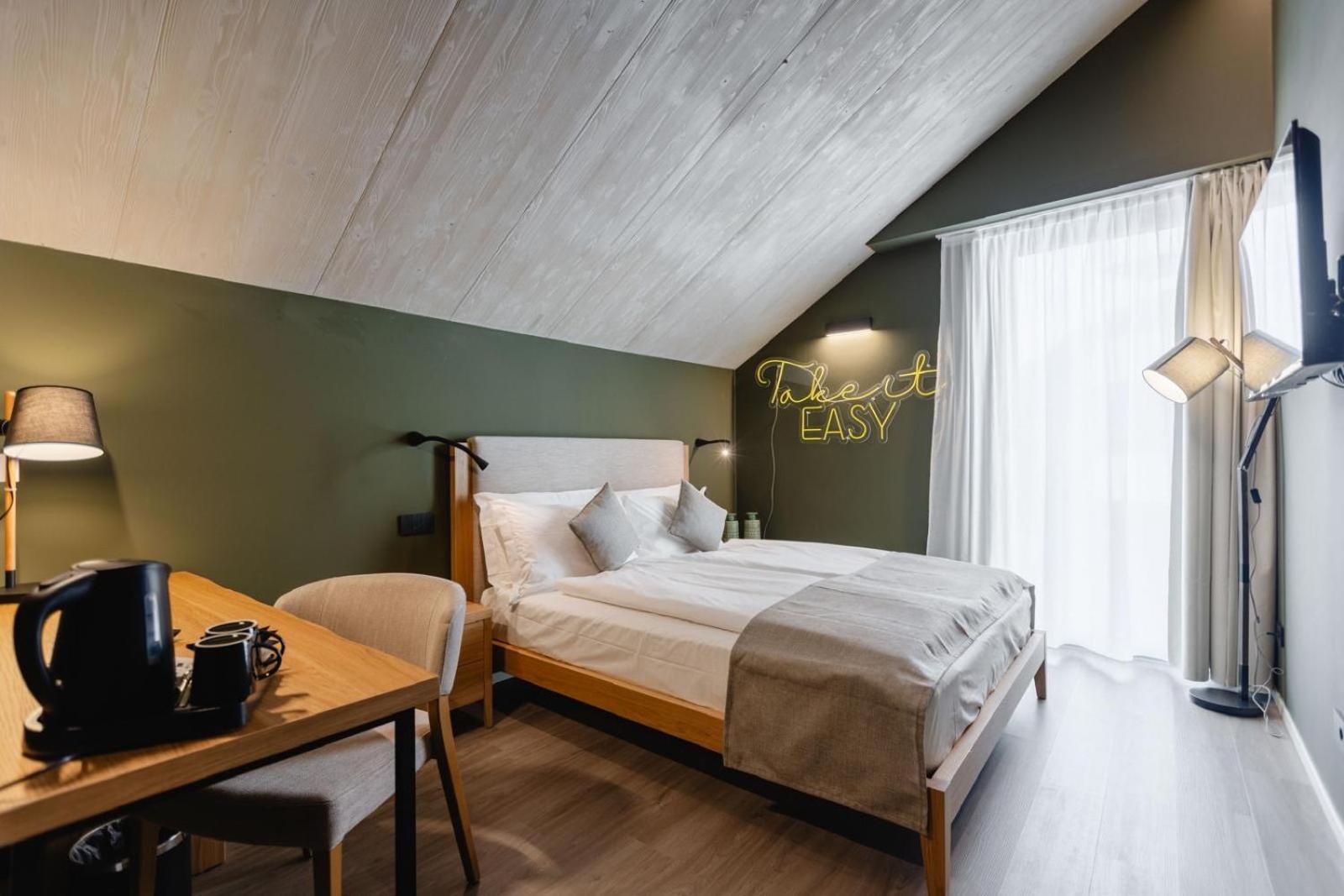 Terra Hotel Boutique Tirano Exterior photo
